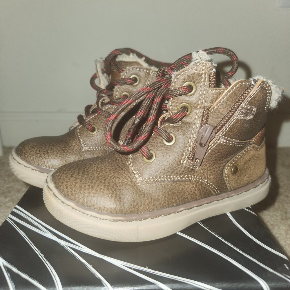 Max and Jake Brown Steven Boot